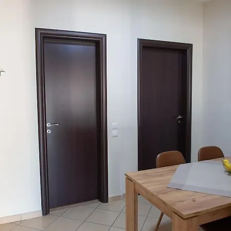 Comfort On A Small Scale! Apartment