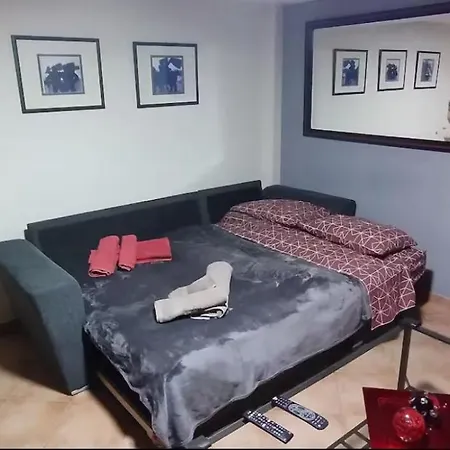 Comfort On A Small Scale! Apartment *